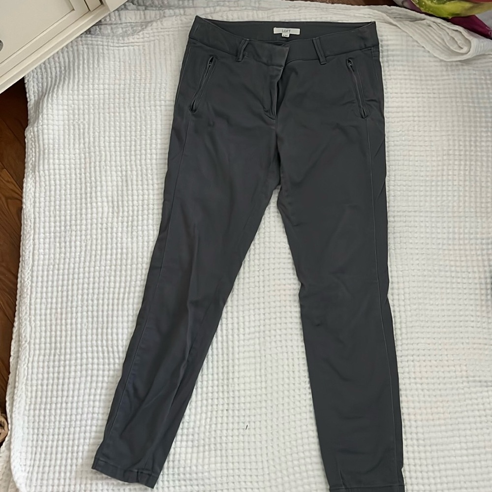 Women’s Size 8 Loft Pants